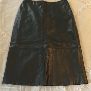 Elegant Black Leather Skirt